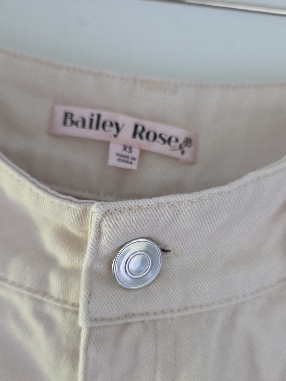 Bailey Rose... High-Rise Wide Leg Pants - Cream - Picture 2 of 9